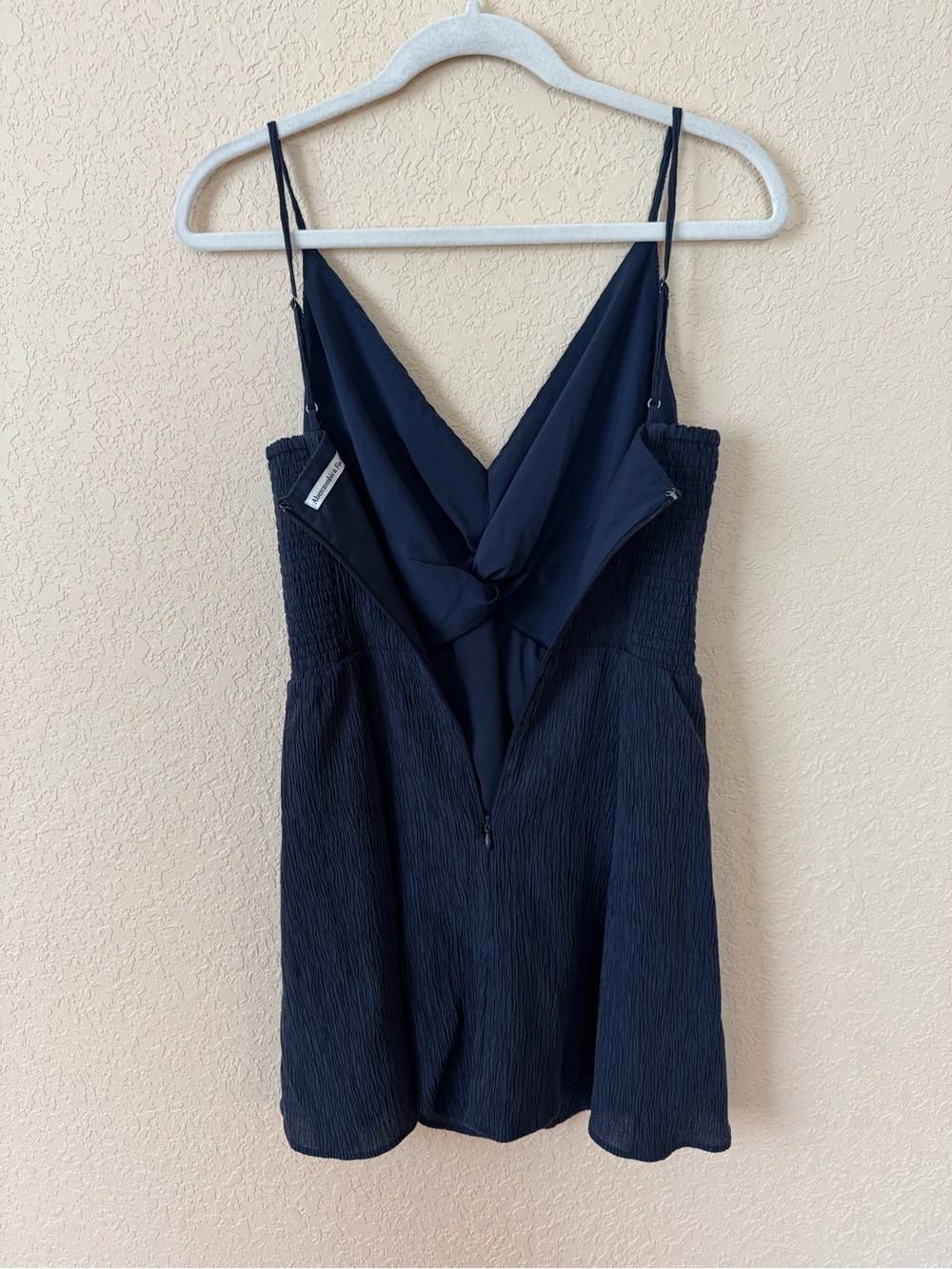 Abercrombie & Fitch Navy Blue Crinkled Textured, Twist Front Mini Dress, Size SP - Picture 5 of 12